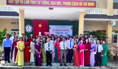 Trường THCS Hàm Hiệp khai giảng năm học 2025 - 2026