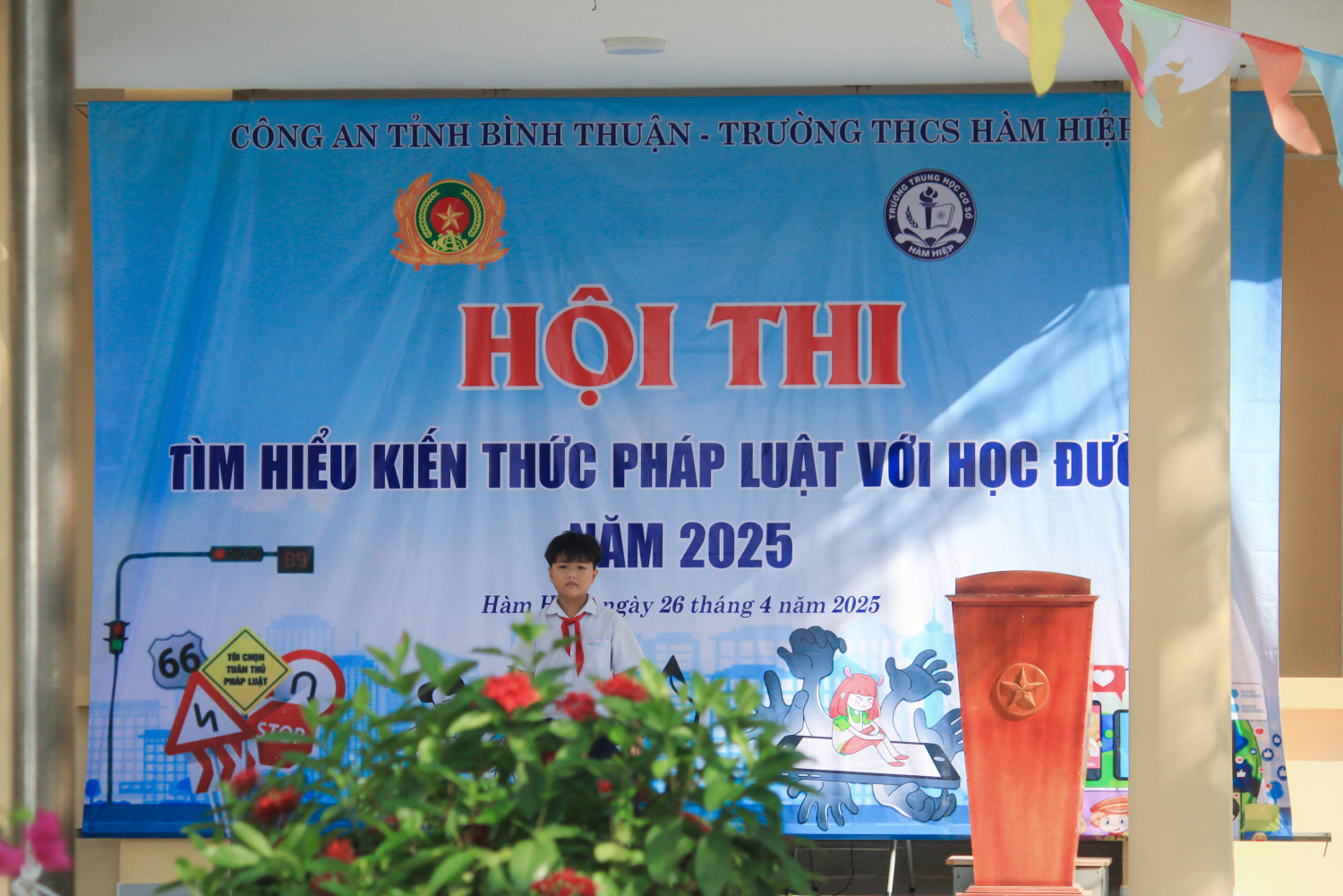 Hội thi tìm hiểu pháp luật với học đường tại Trường THCS Hàm Hiệp
